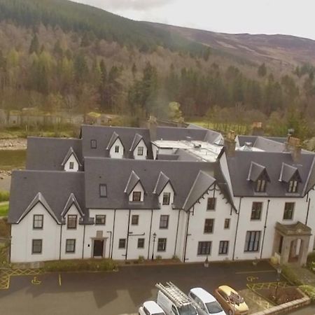 Appartement Montclaire à Ballater Extérieur photo