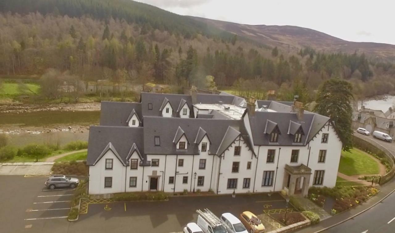 Appartement Montclaire à Ballater Extérieur photo